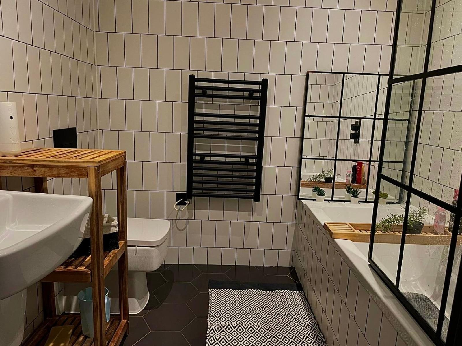 Artistic, Cozy, Stylish, Open Plan, City Centre 1Br シェフィールド エクステリア 写真