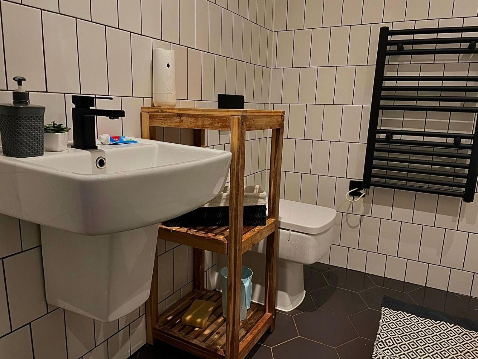 Artistic, Cozy, Stylish, Open Plan, City Centre 1Br シェフィールド エクステリア 写真
