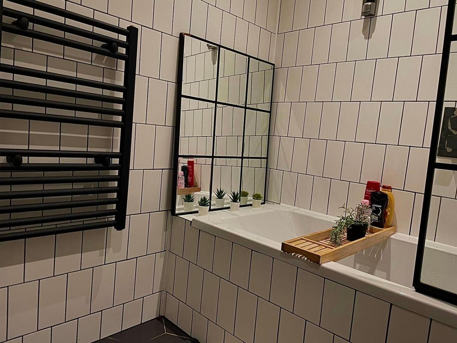 Artistic, Cozy, Stylish, Open Plan, City Centre 1Br シェフィールド エクステリア 写真